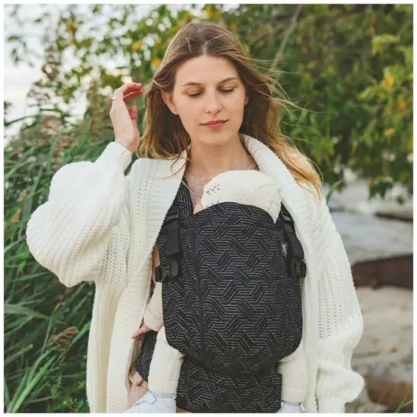 Mochila Portabebés One Love&Carry Urban - Imagen 4