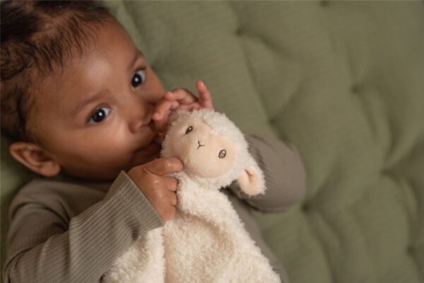 Doudou Oveja Pequeña Granja Little Dutch - Imagen 4