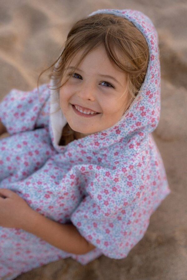 Poncho playa Sunny Flowers Multicolor Little Dutch - Imagen 3