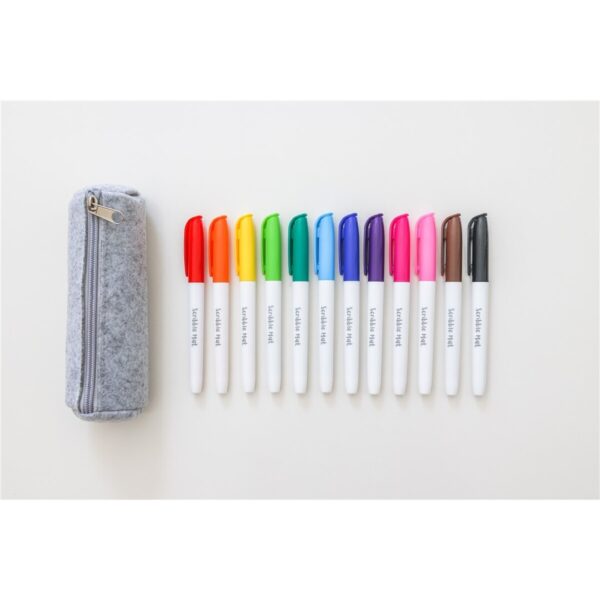 Estuche con 12 rotul.