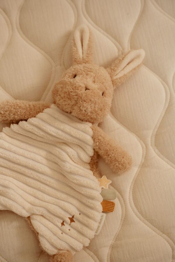 Doudou Conejito Textura New Born Natural Little Dutch - Imagen 4