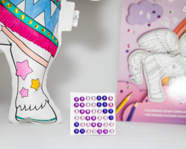 Unicornio: 1 inflable gigante + pegatinas brillantes - Imagen 4