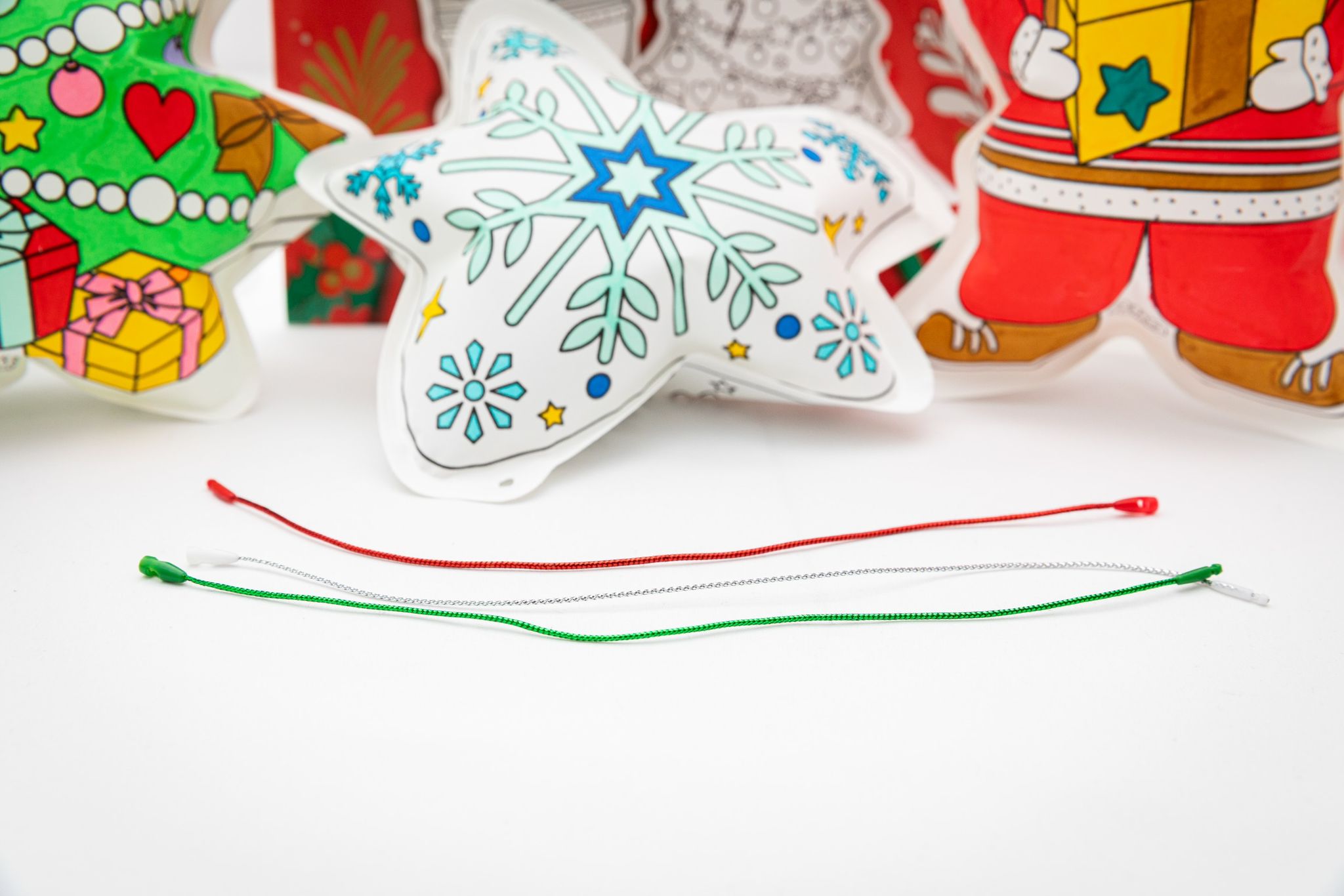 Tres inflables (Árbol + Santa + Estrella) y 3 cordones para colgar del árbol - Imagen 4