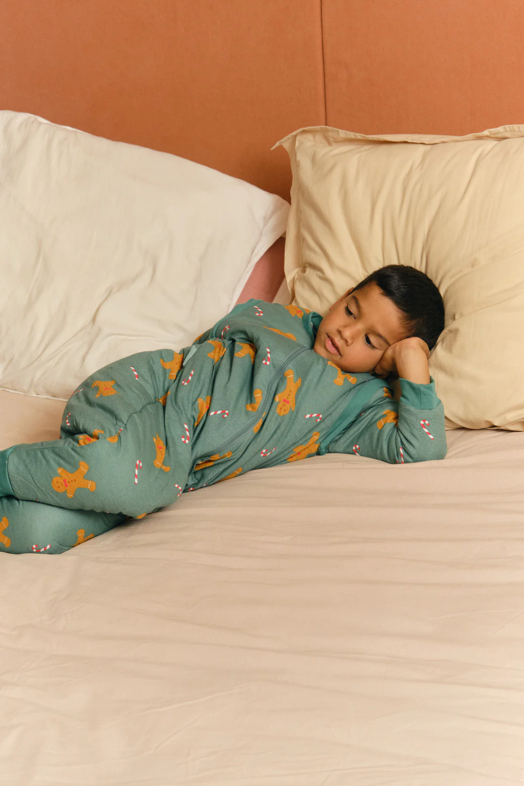 Pijama manta con mangas y calcetines antideslizantes - Gingerbread - TOG 2.5 - Imagen 4