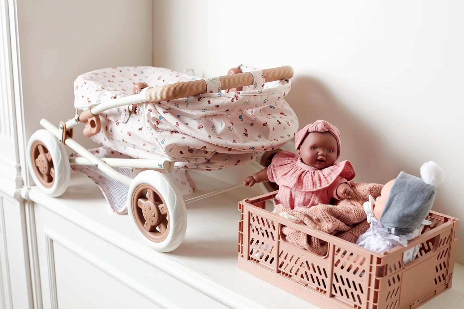 Cuco con Ruedas Pequeñas Alex - Imagen 6